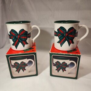 Christmas Set of 2 Potpourri Press Mugs New in the box 1988 Nostalgic